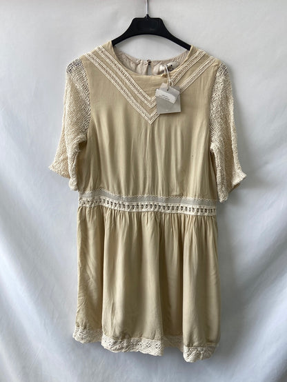 LENTEJITA.Vestido beige encaje T.xs