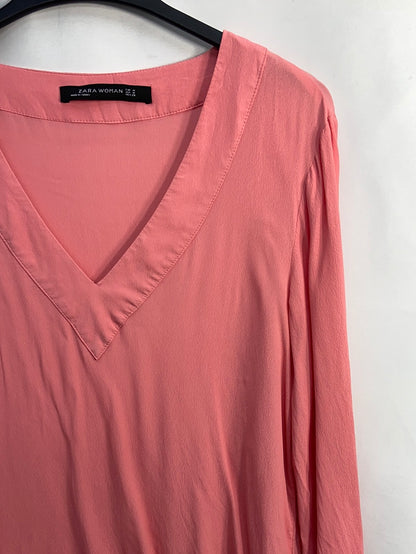 ZARA.Blusa rosa chicle T.M