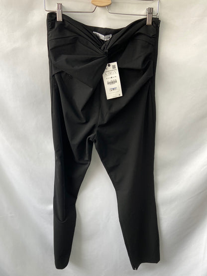 ZARA.Pantalones tiro extra alto lazada T.L