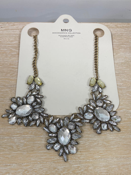 MANGO.Collar pedrería