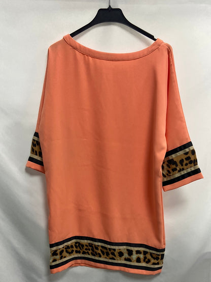 TERIA YABAR.Vestido naranja palo animal print T.S