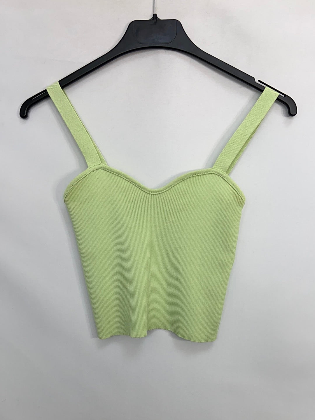 ZARA.Croptop verde de punto T. S