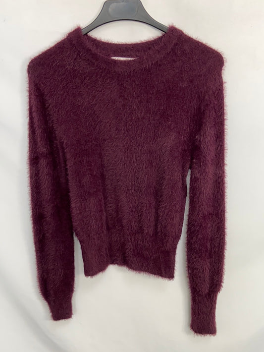 ZARA.Jersey color vino pelito T.s