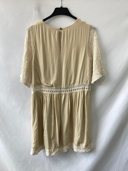 LENTEJITA.Vestido beige encaje T.xs