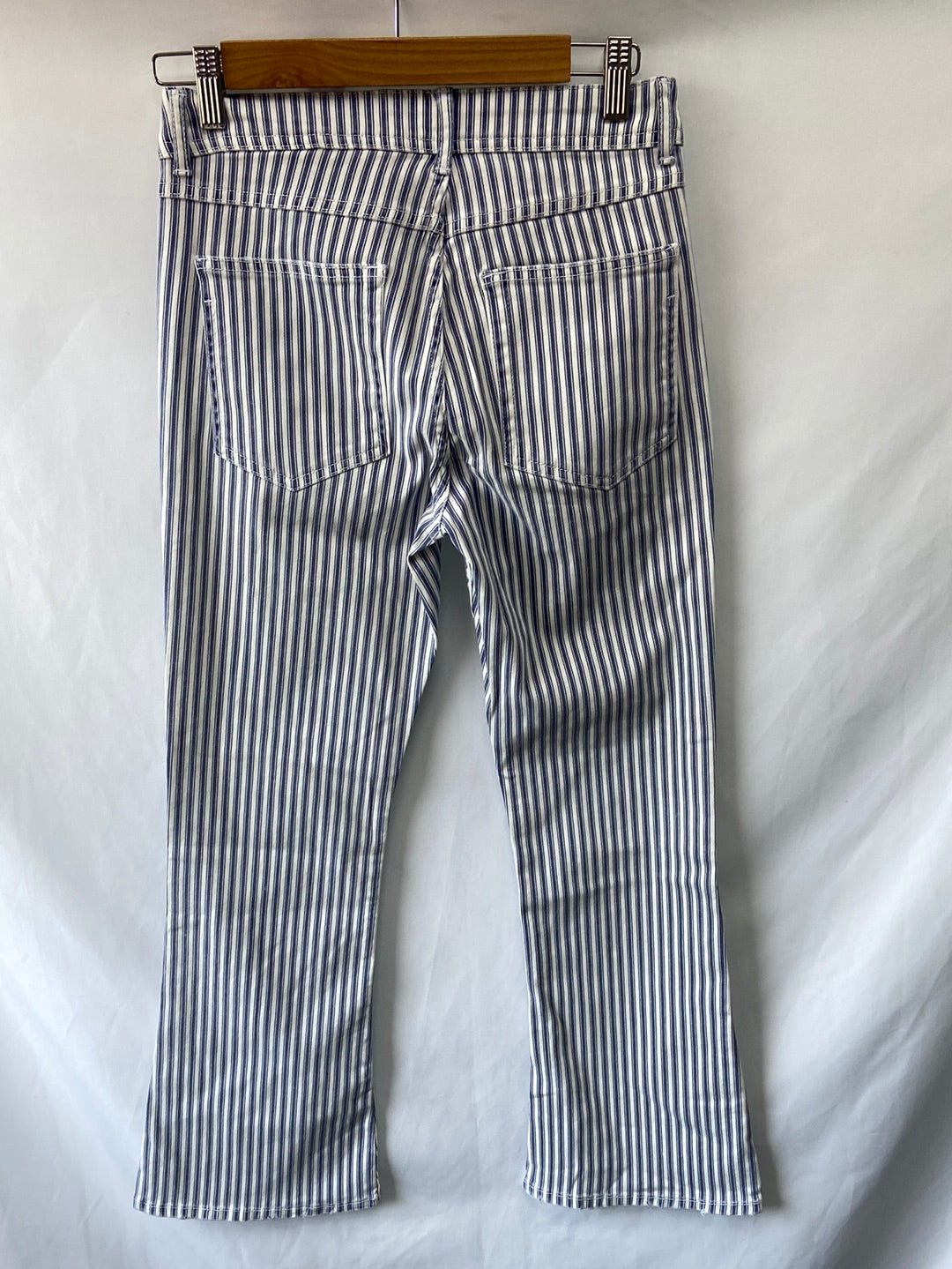 ZARA.Pantalones rayas acampanados T.xs