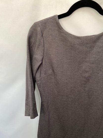 COCONUT.Vestido corto gris formal T.XL