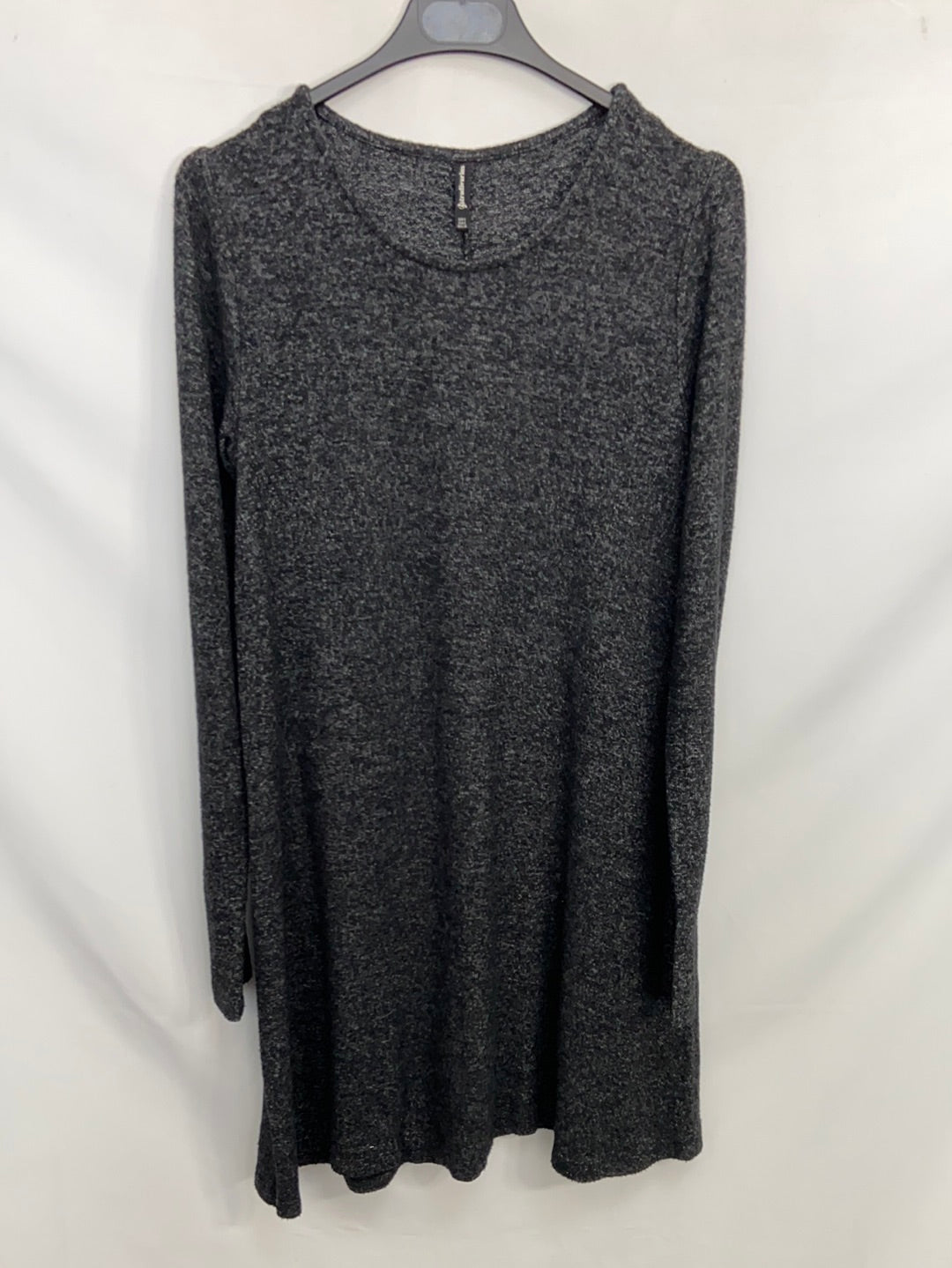 STRADIVARIUS.Vestido gris estilo jersey T.s