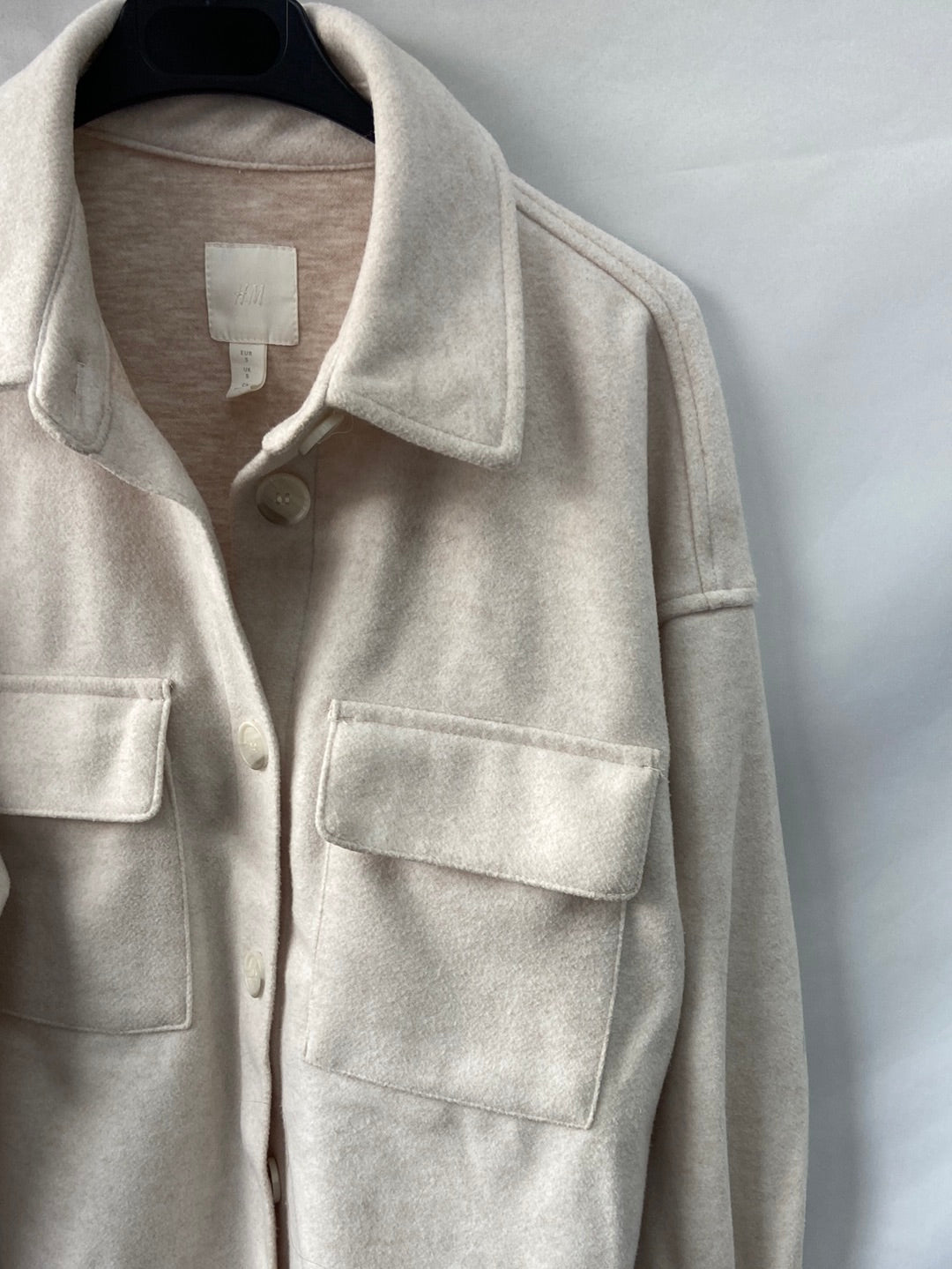 H&M.Sobrecamisa/chaqueta beige T.S