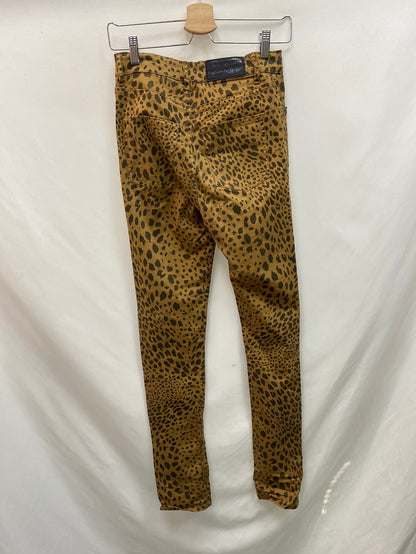 CHEAP MONDAY.Pantalones pitillo animal print T.34