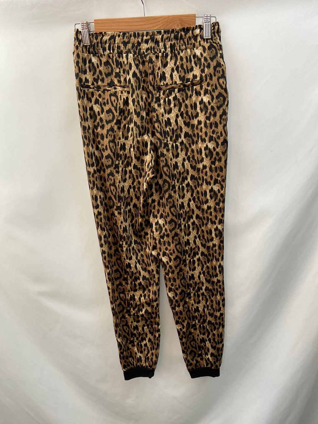 ZARA.Pantalones relajados animal print T.s