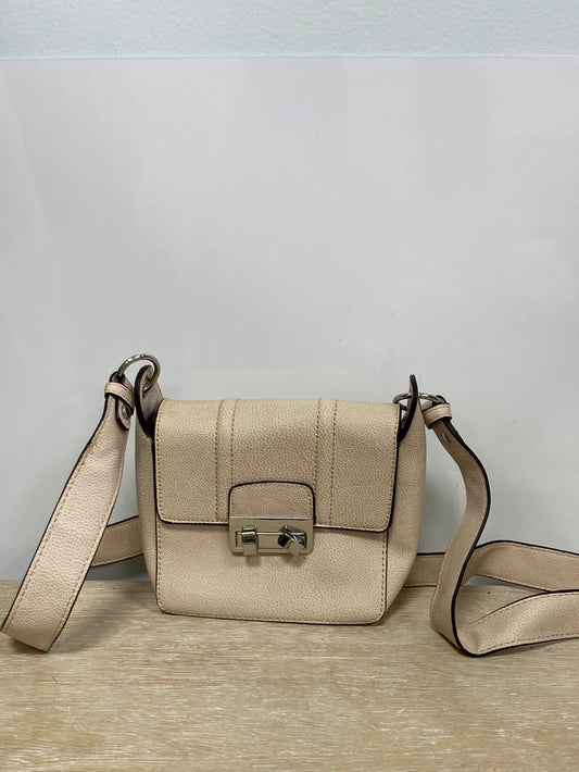 JUSTFAB.Bolso beige bandolera