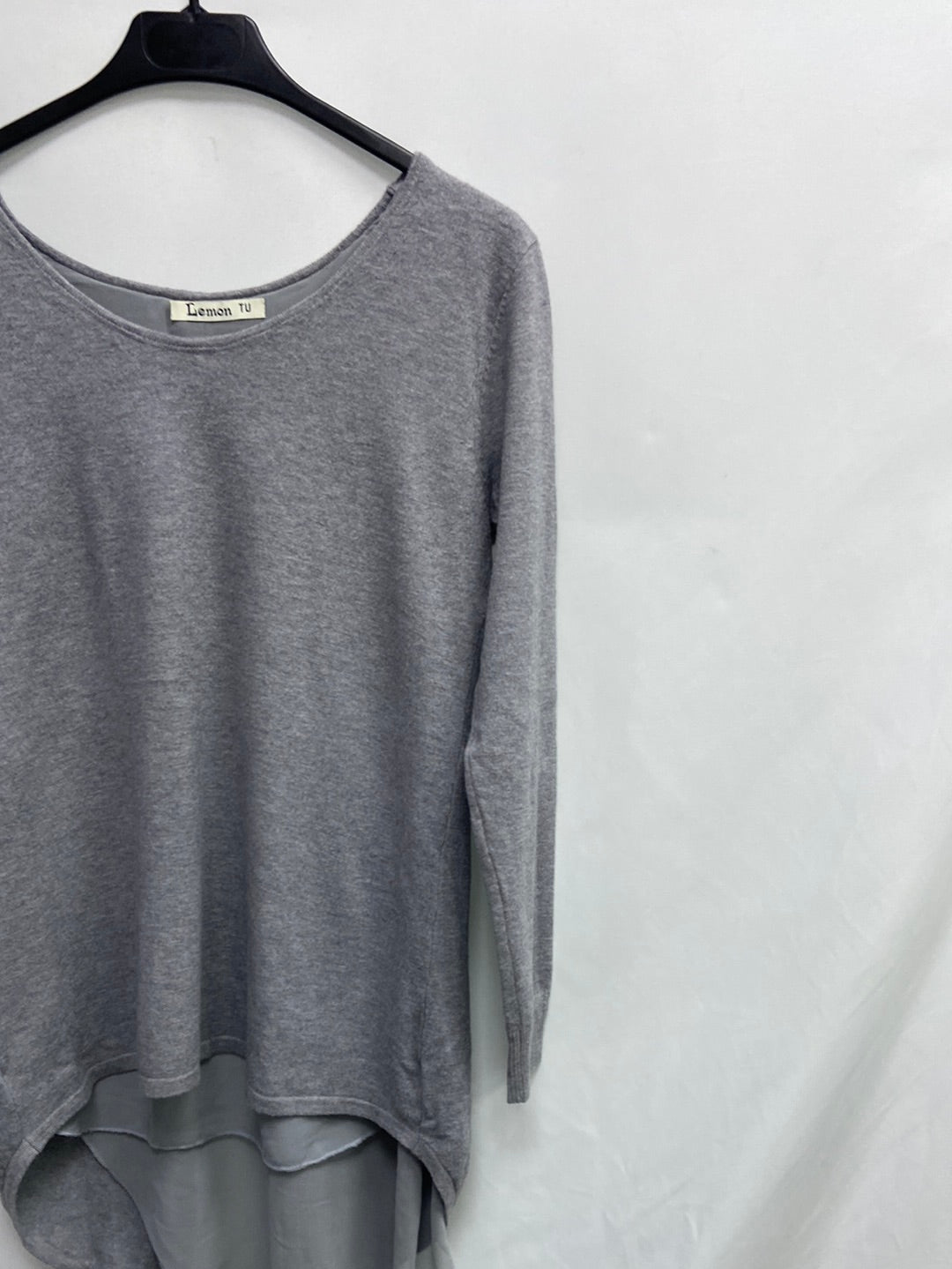 LEMON. Jersey gris con blusa T.u(s)