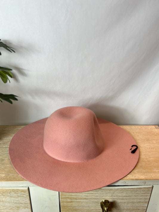 FOREVER 21. Sombrero fieltro rosa.  T M/L