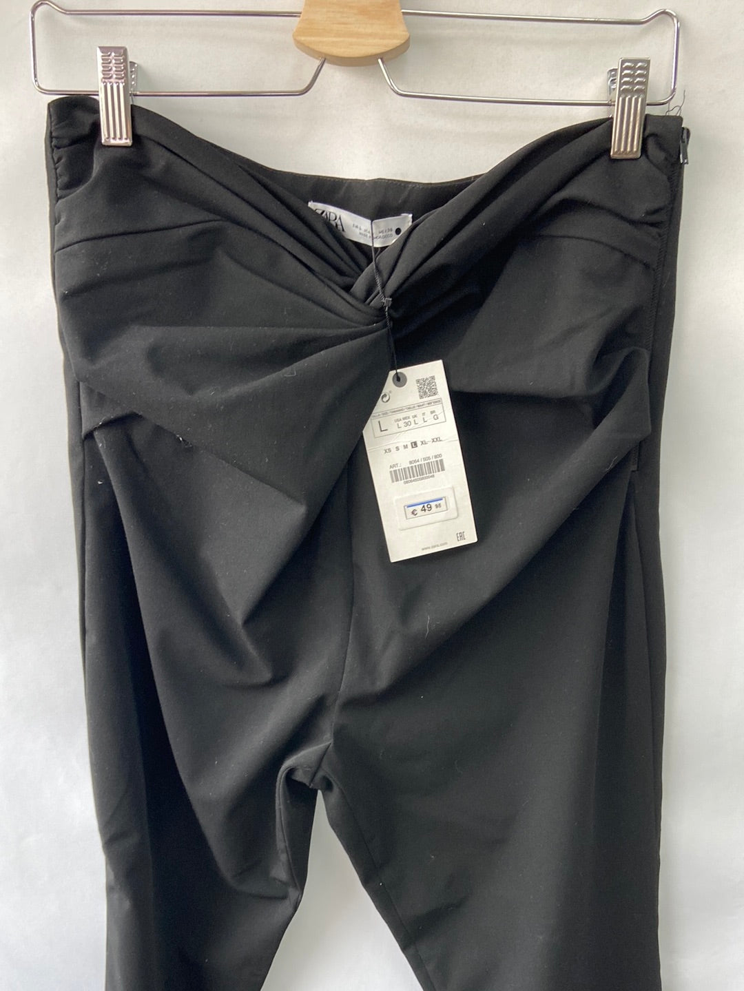 ZARA.Pantalones tiro extra alto lazada T.L