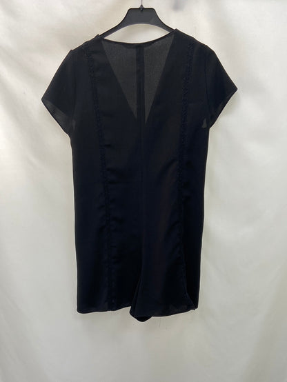 ZARA.mono corto negro T.M