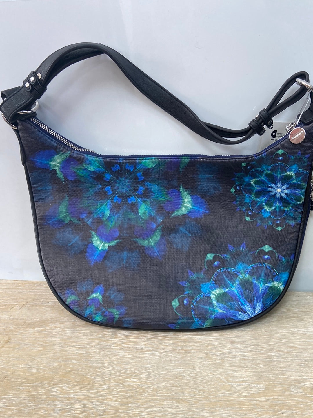 DESIGUAL. Bolso azul