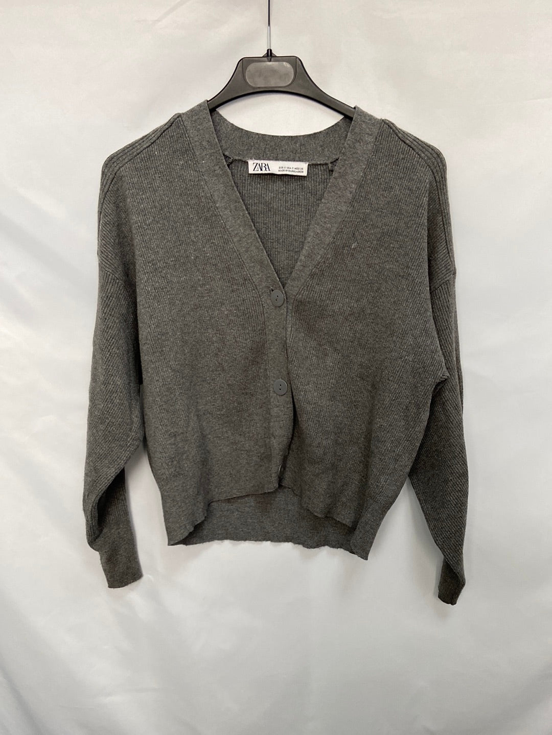 ZARA.Chaquetita gris canalé botones T.s