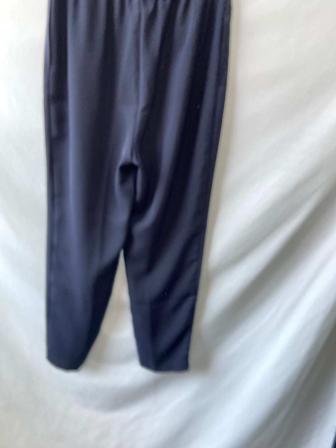 ZARA.Pantalones azules relajados T.XS