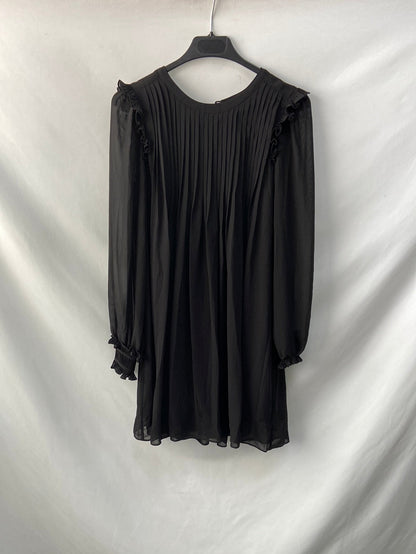 SEZANE. vestido negro fluido volantes hombos T.34