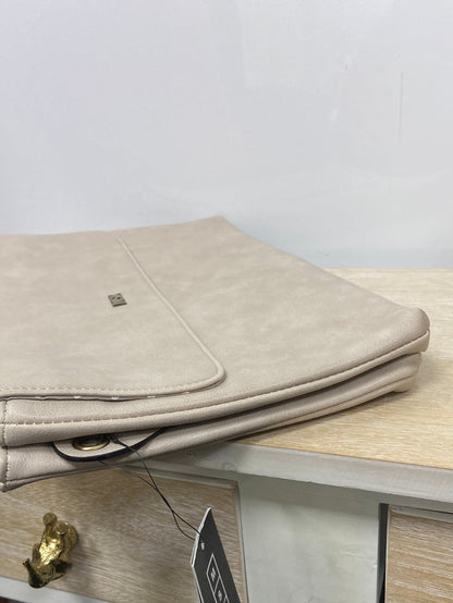 MISAKO.Cartera mano grande beige