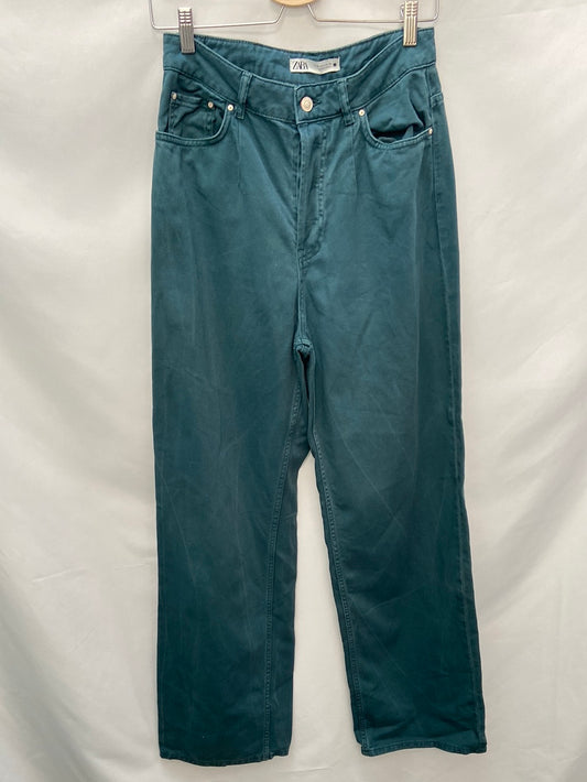 ZARA.Pantalones verdes anchos T.40