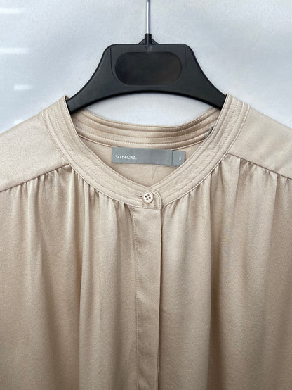 VINCE.Blusa beige seda satinada T.XS