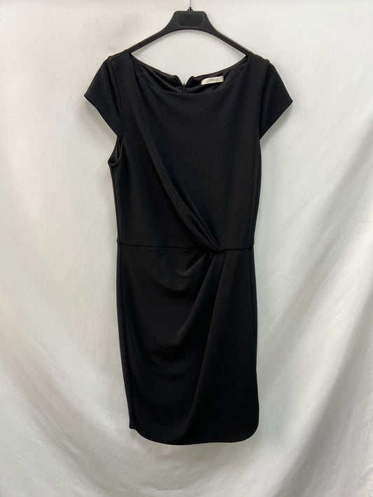 UTERQÜE. Vestido corto negro T.s